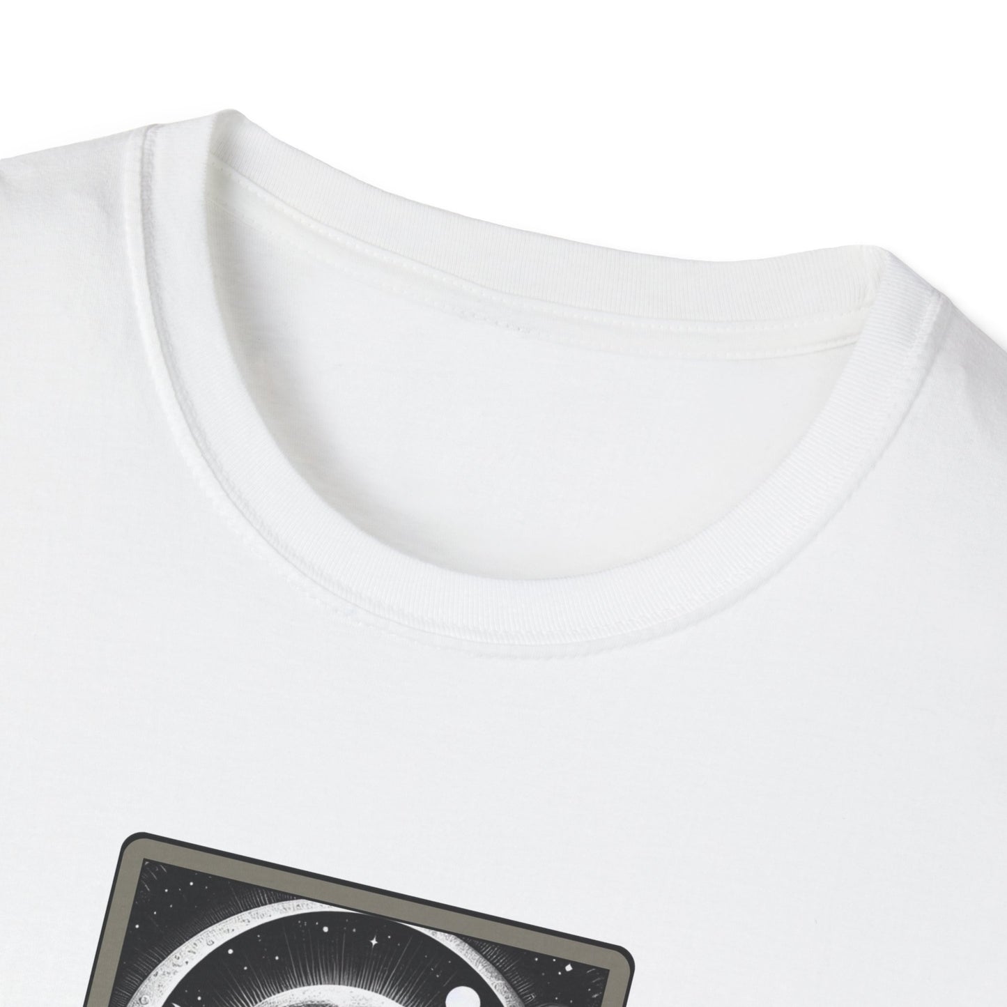 "The Moon" Tarot Card Graphic T-Shirt