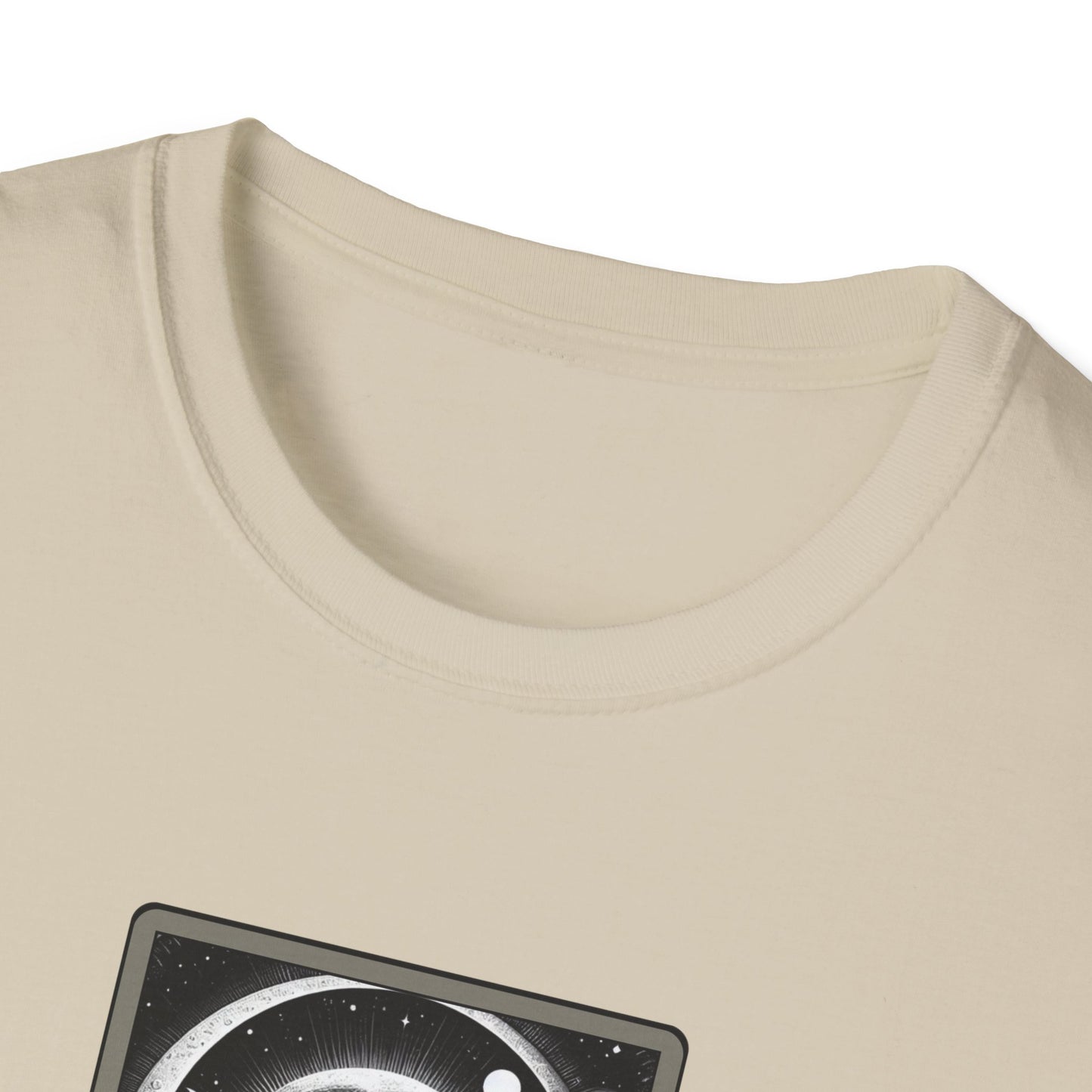 "The Moon" Tarot Card Graphic T-Shirt