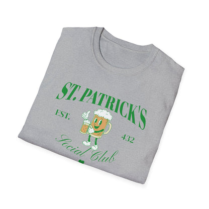 Camiseta gráfica de jarra de cerveza de San Patricio