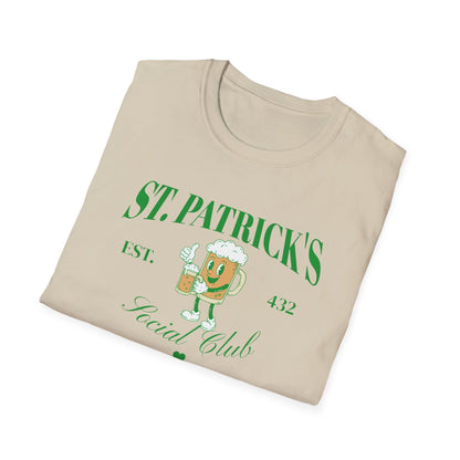Camiseta gráfica de jarra de cerveza de San Patricio