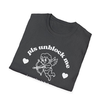 pls unblock me Cupid graphic T-Shirt